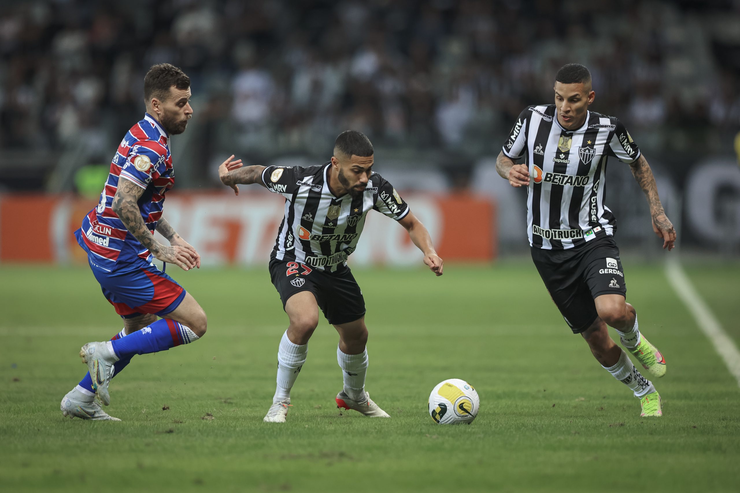 Atlético e Fortaleza se enfrentam nesta noite no Castelão (Foto: Pedro Souza/Atlético)