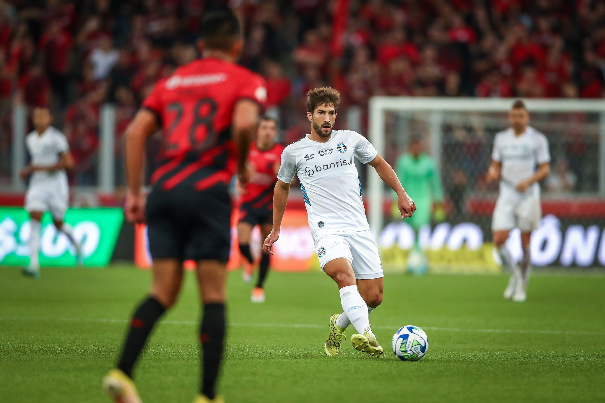 Lucas Silva está de saída para o Cruzeiro (Foto: Divulgação/Grêmio)