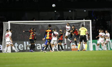 São Paulo perde invencibilidade e sofre mais de dois gols pela primeira vez na temporada
