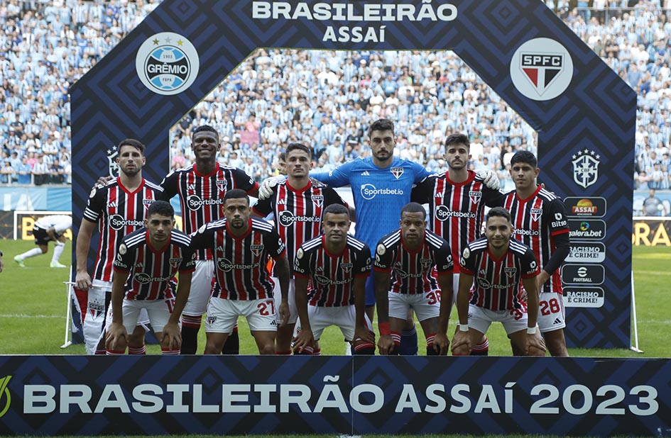Cruzeiro sofre sua pior derrota no Brasileirão frente ao Grêmio; confira as  notas