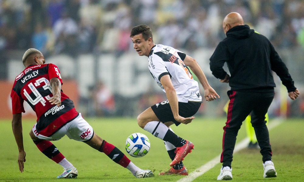 Corinthians domina, faz golaço e garante tri do Mundial Sub-17 em