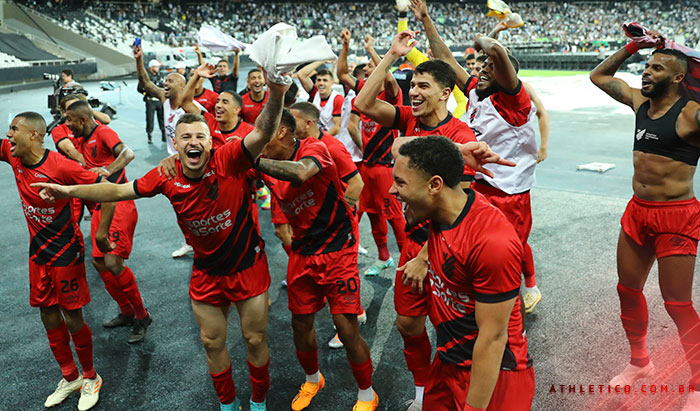 Comemoração Athletico - Copa do Brasil - Foto: José Tramontin/Athletico