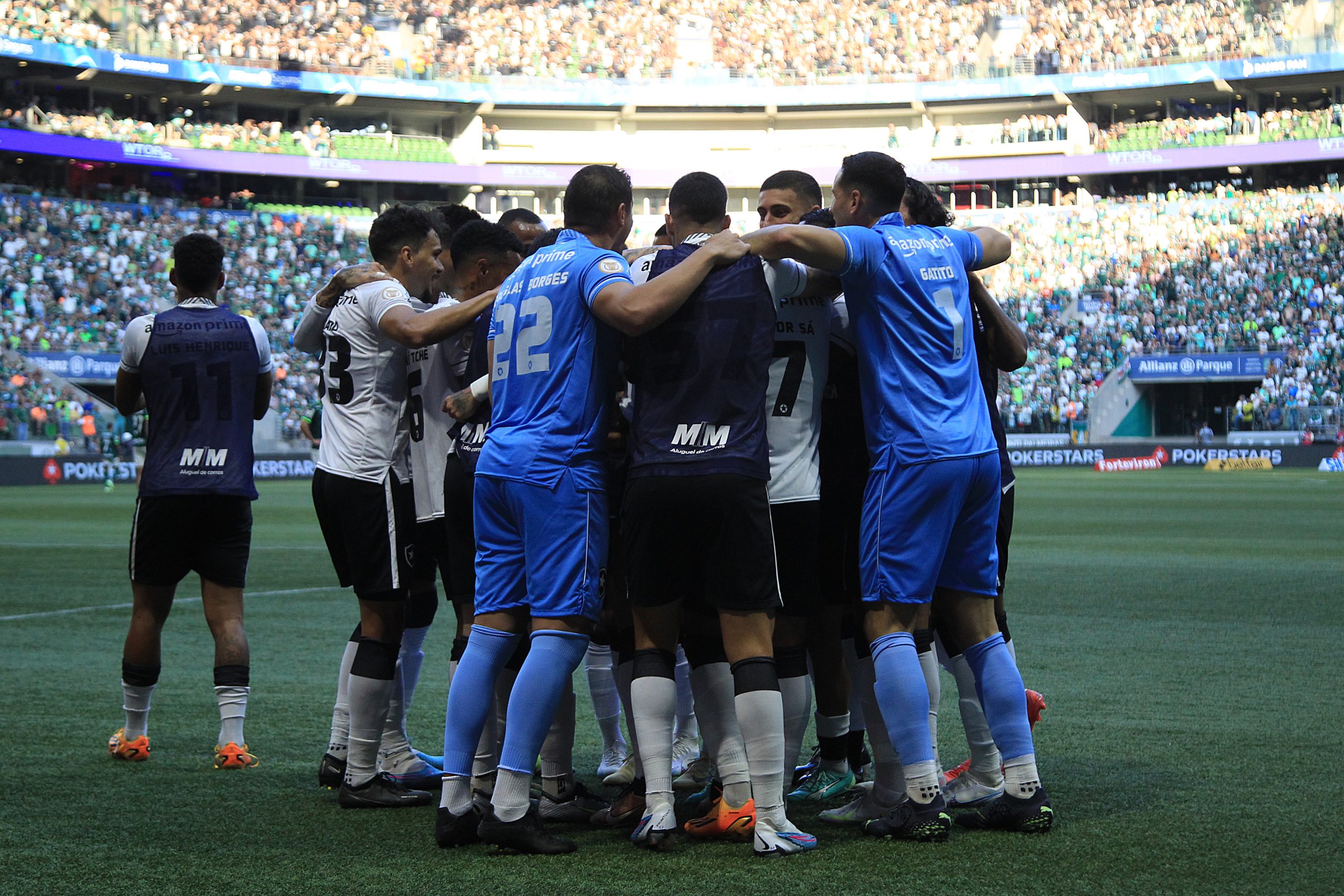 O Botafogo venceu mais uma vez neste Brasileirão 2023. Tiquinho Soares foi o responsável por isolar ainda mais a equipe na liderança.