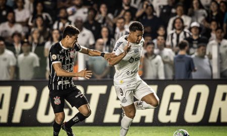 Marcos Leonardo em ação no clássico (Divulgação: Santos FC)