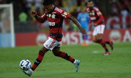 Marinho, procurado pelo Fortaleza, em ação pelo Flamengo (Foto: Marcelo Cortes/Flamengo)