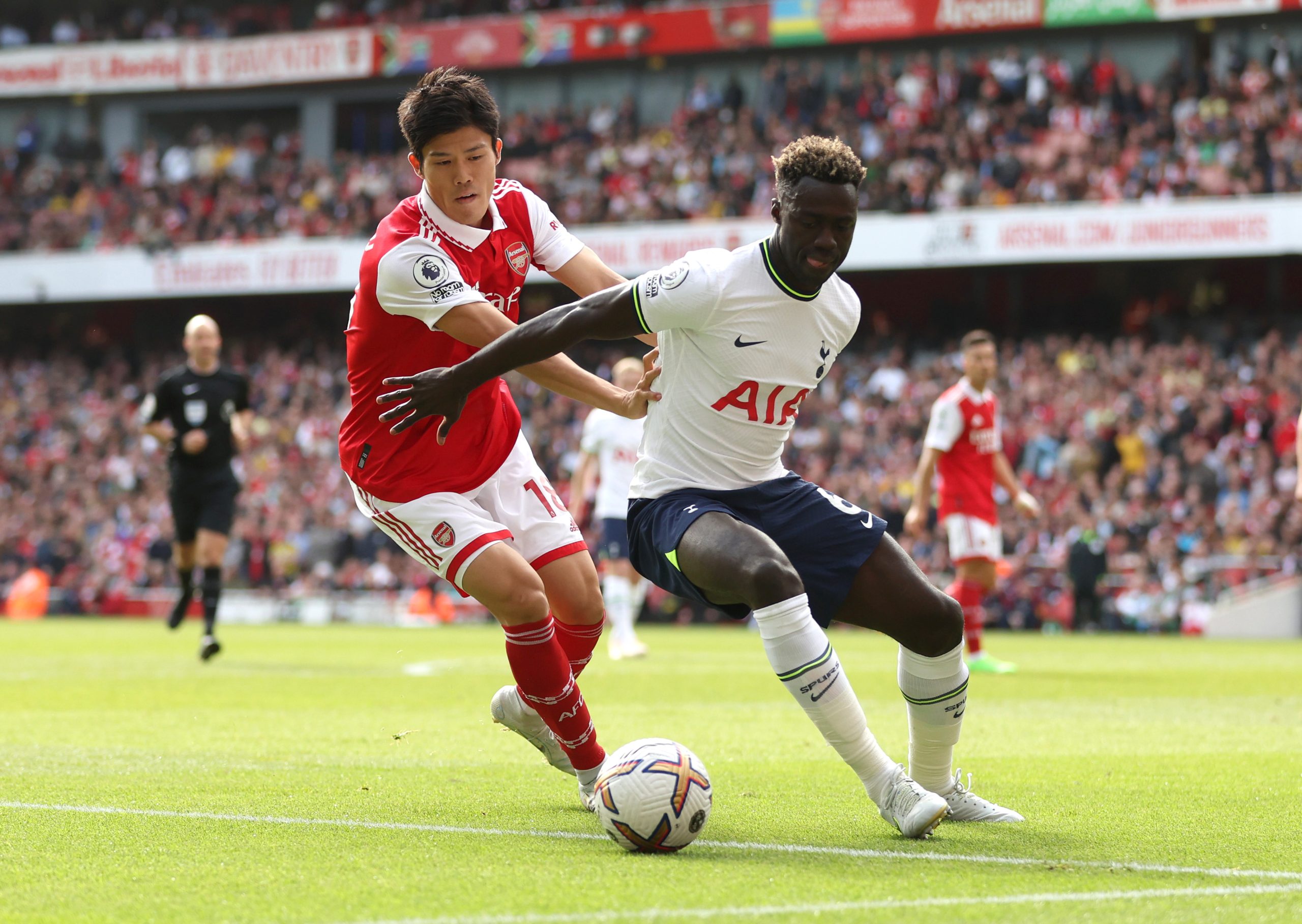 Sánchez em ação pelo Tottenham, da Inglaterra (Photo by Catherine Ivill/Getty Images