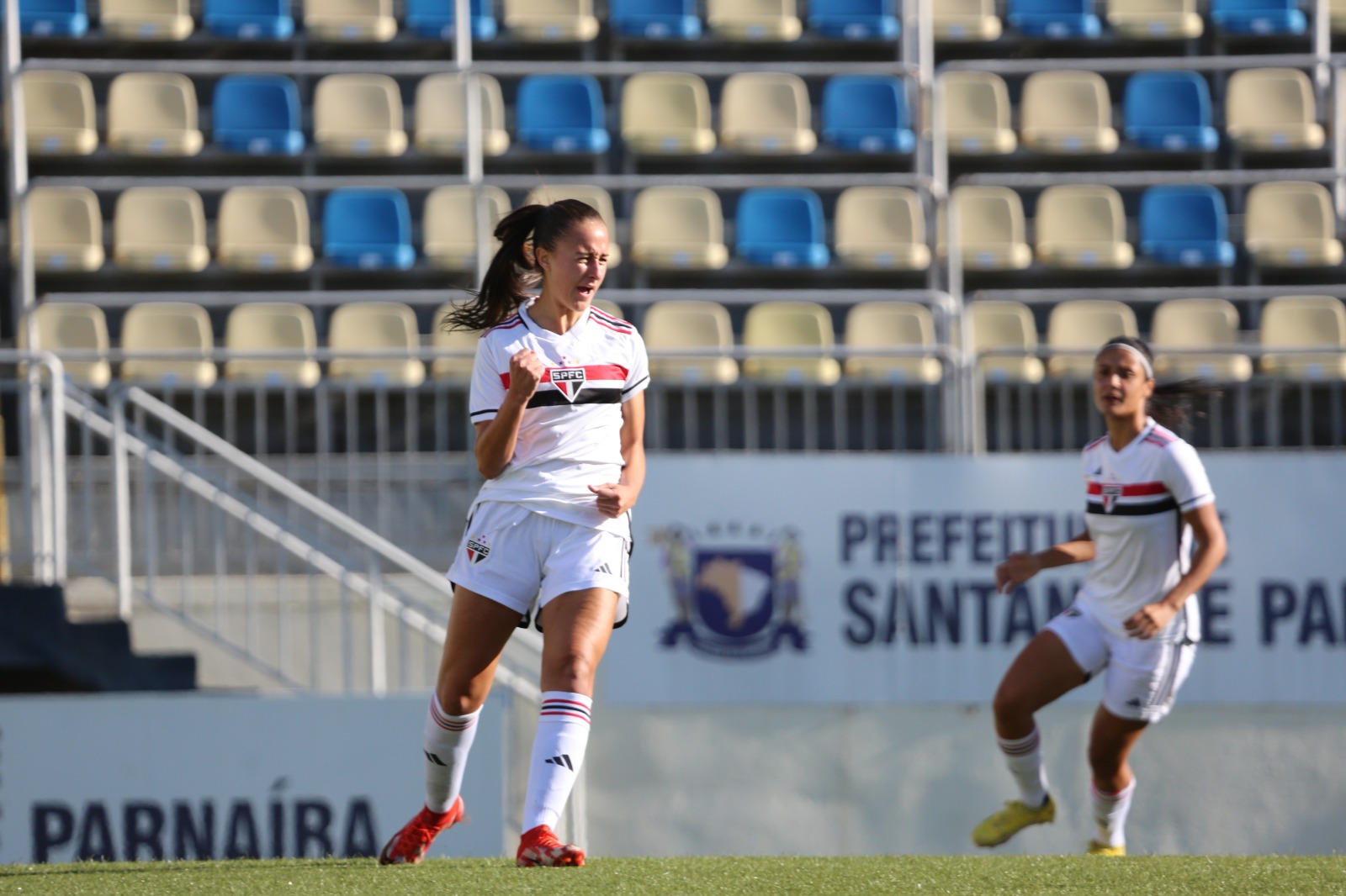 Kédima em ação pelo São Paulo, no Brasileirão sub-20