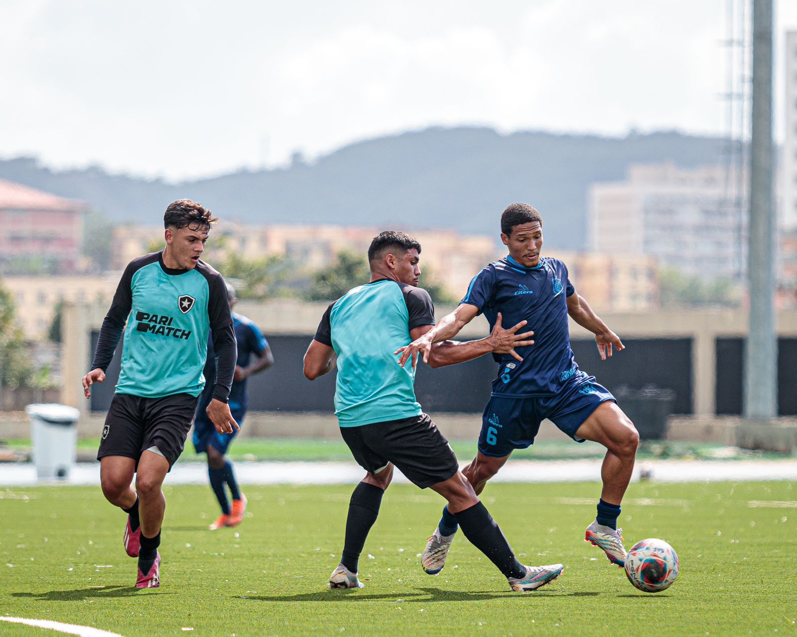 Olaria fez jogo treino com o Botafogo (Foto: Vinícius Gentil/OlariaAC)