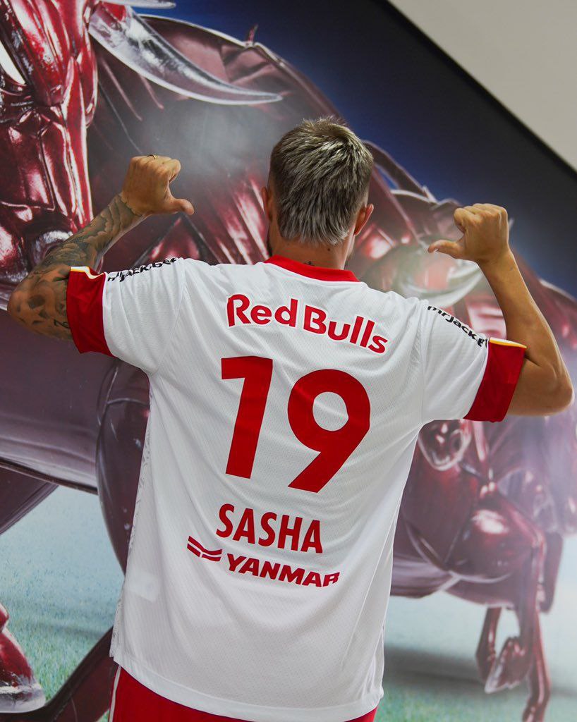 Eduardo Sasha vive ótima fase com a camisa do Massa Bruta. Foto: Divulgação/Red Bull Bragantino