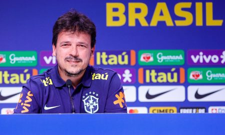 Diniz é apresentado pela Seleção Brasileira (Foto: Rodrigo Ferreira/CBF)
