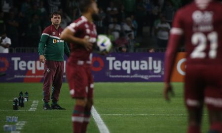 Fluminense de Fernando Diniz perdeu mais uma fora de casa (Foto: Marcelo Gonçalves/Fluminense)