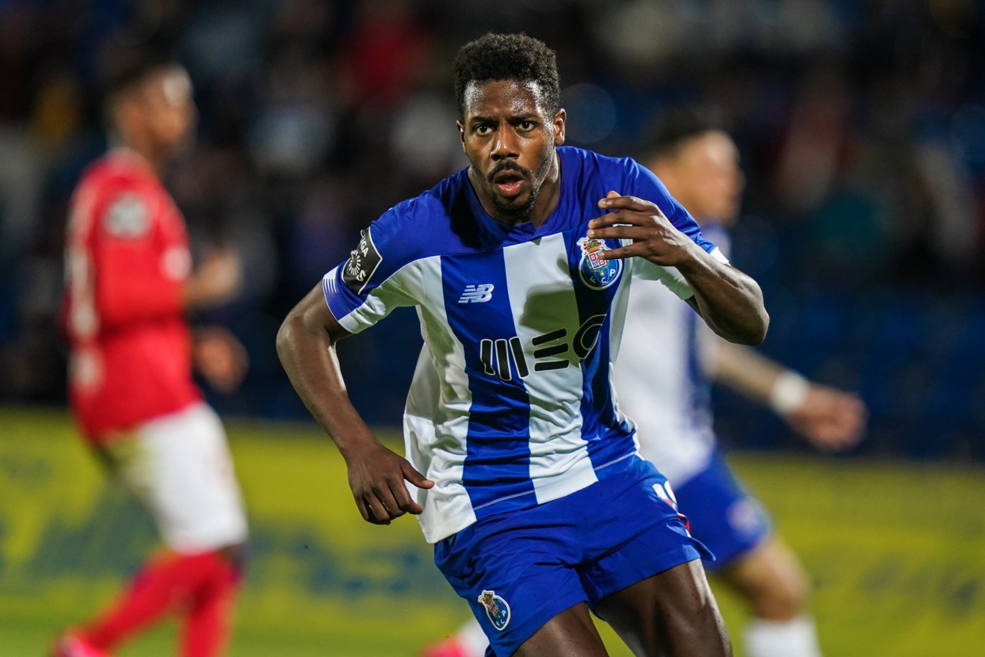 Wilson Manafá atuando pelo Porto(Foto: Divulgação/FC Porto)