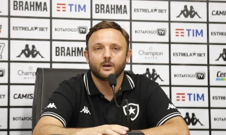 André Mazzuco Botafogo