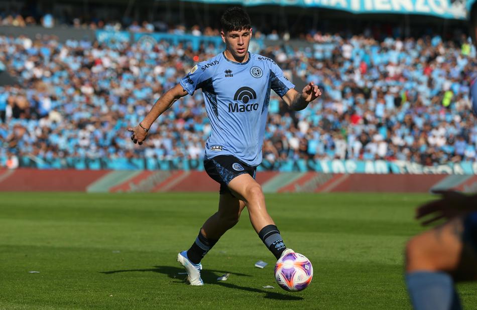 Bruno Zapelli atuando pelo Belgrano - (Foto: Divulgação/Belgrano)