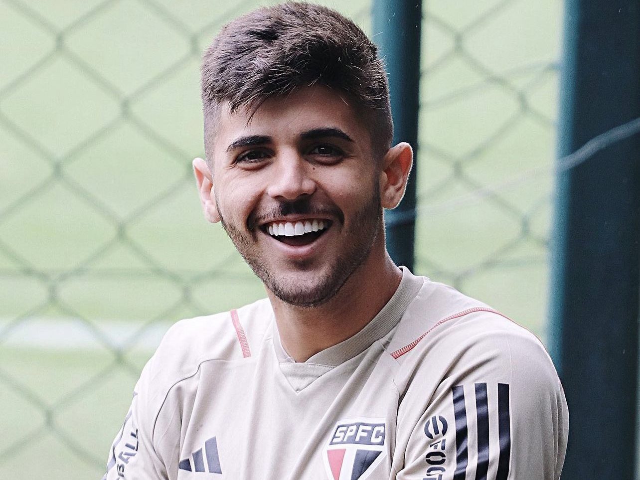 Beraldo em dia de treinamento (Foto: saopaulofc)