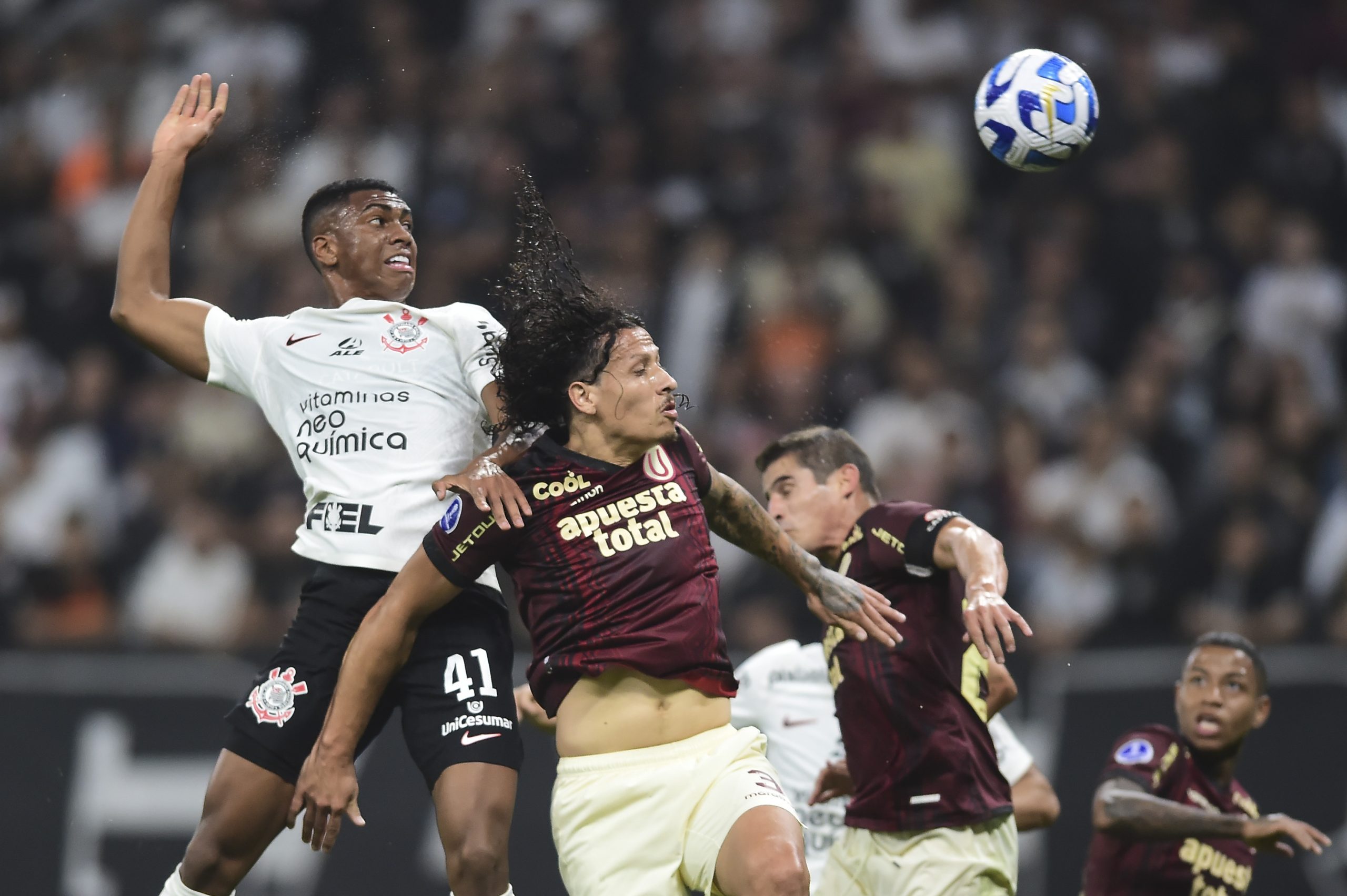 Corinthians vence Universitario pela sul-americana (Foto: Divulgação Conmebol)