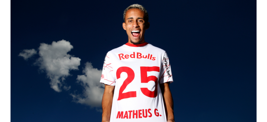O Red Bull Bragantino anunciou a chegada do atacante Matheus Gonçalves, do Flamengo, por empréstimo até o final do ano. (Foto: Ari Ferreira/Red Bull Bragantino)
