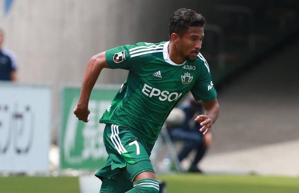 Lucas Rian está no Matsumoto Yamaga, que disputa a J-League 03 (Foto: Divulgação)