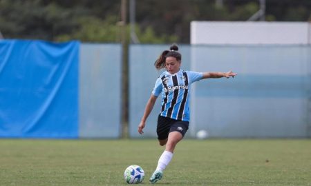 Giovanna deixa o Grêmio (Foto: Divulgação/Grêmio)