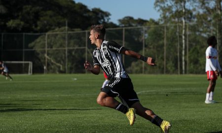 Iseppe foi o grande destaque da goleada do Galinho (Foto: Bruno Sousa/Atlético)