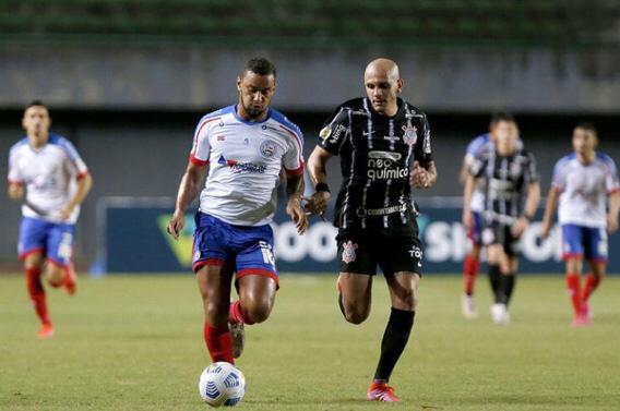 Bahia e Corinthians se enfrentam em confronto direto contra a zona do rebaixamento