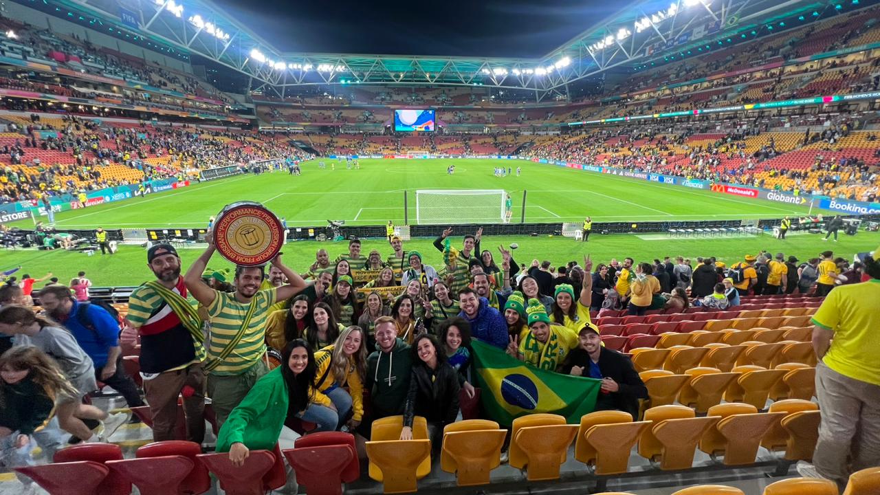 Torcida brasileira em ação na Copa do Mundo feminina