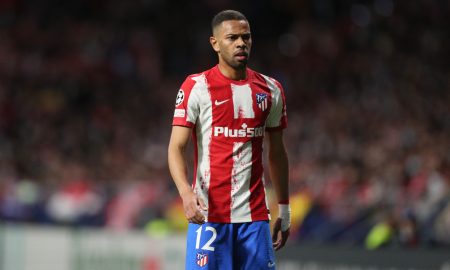 Renan Lodi atuando pelo Atlético de Madrid - (Foto: Gonzalo Arroyo Moreno/Getty Images)