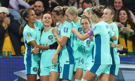 Grande exibição da Austrália classifica Matildas às oitavas da Copa (Robert Cianflone/Getty Images)