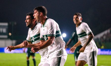Kuscevic marca primeiro gol pelo Coritiba (Foto: Divulgação/Coritiba)