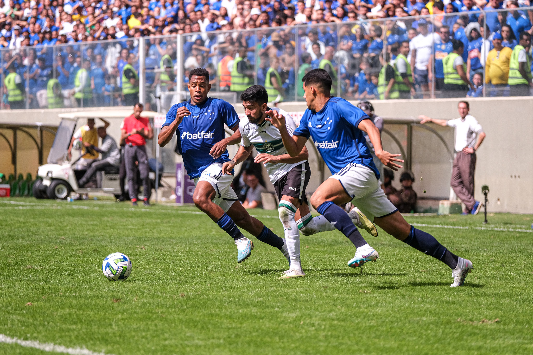 Coritiba cria mas não marca em empate (Foto: Divulgação/Coritiba)