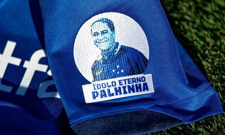 Ídolo Palhinha terá sua cara estampada nas camisas do Cruzeiro diante do Goías (Foto: Reprodução/Twitter/Cruzeiro)