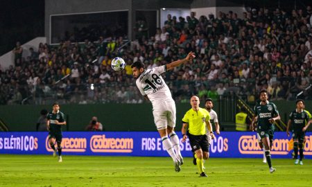Zé Roberto deixa o Coxa com um gol marcado (Foto: Divulgação/Coritiba)