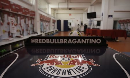 O Red Bull Bragantino voltou a ser goleado em um jogo de Brasileirão. (Foto: Ari Ferreira/Red Bull Bragantino)