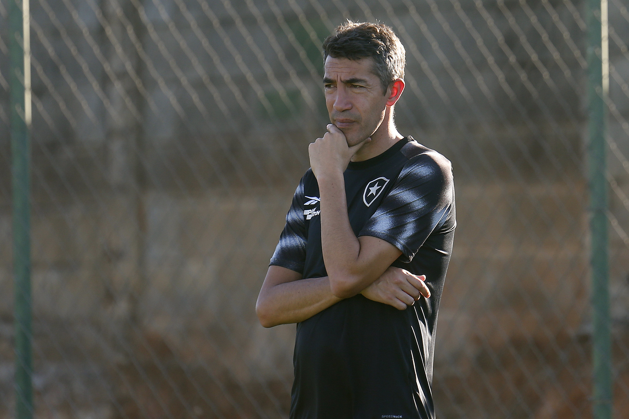 Bruno Lage comanda treino do Botafogo (Foto: Vitor Silva/Botafogo)