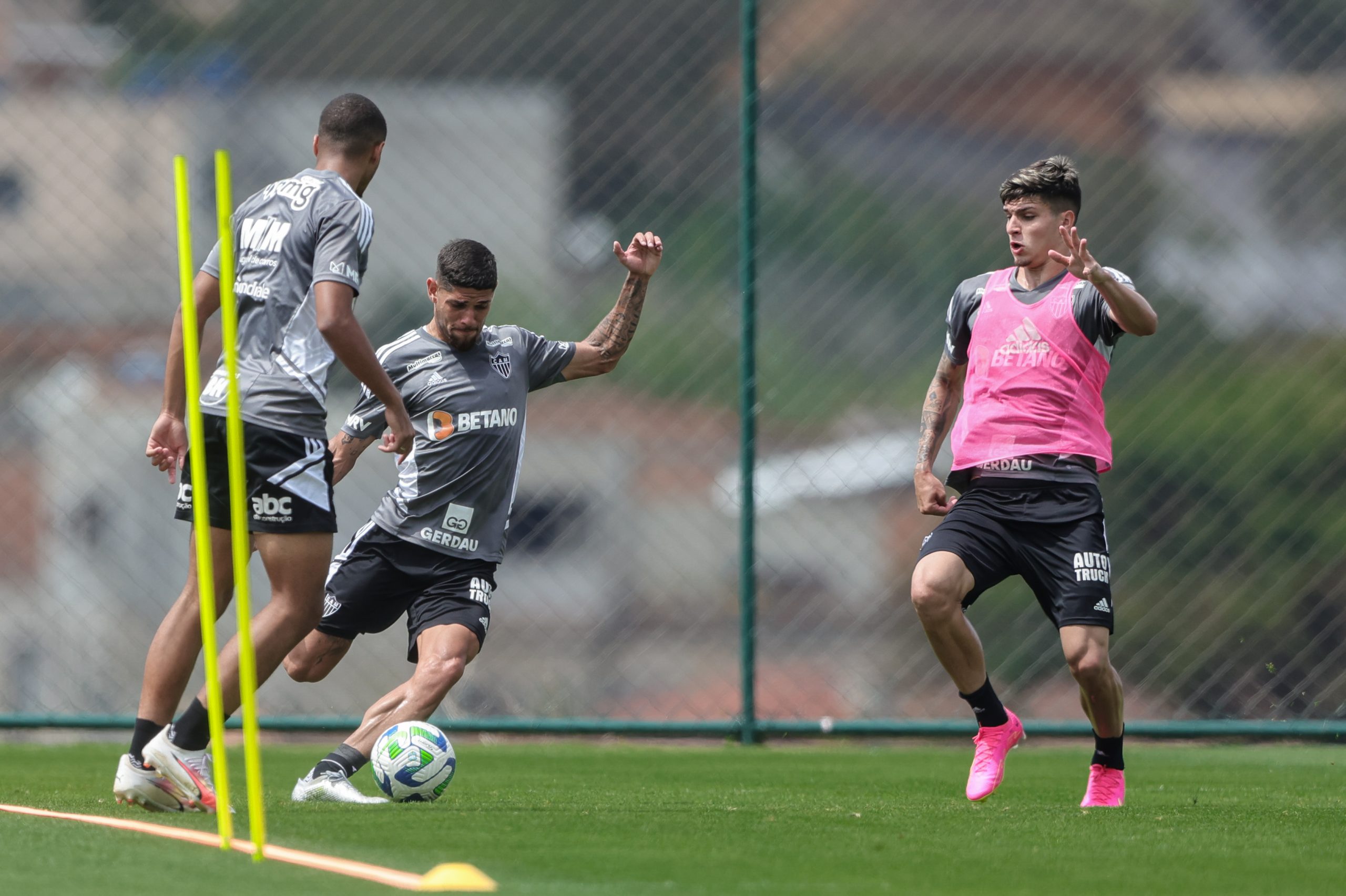 Atlético terá novidade entre os relacionados (Foto: Pedro Souza/Atlético)