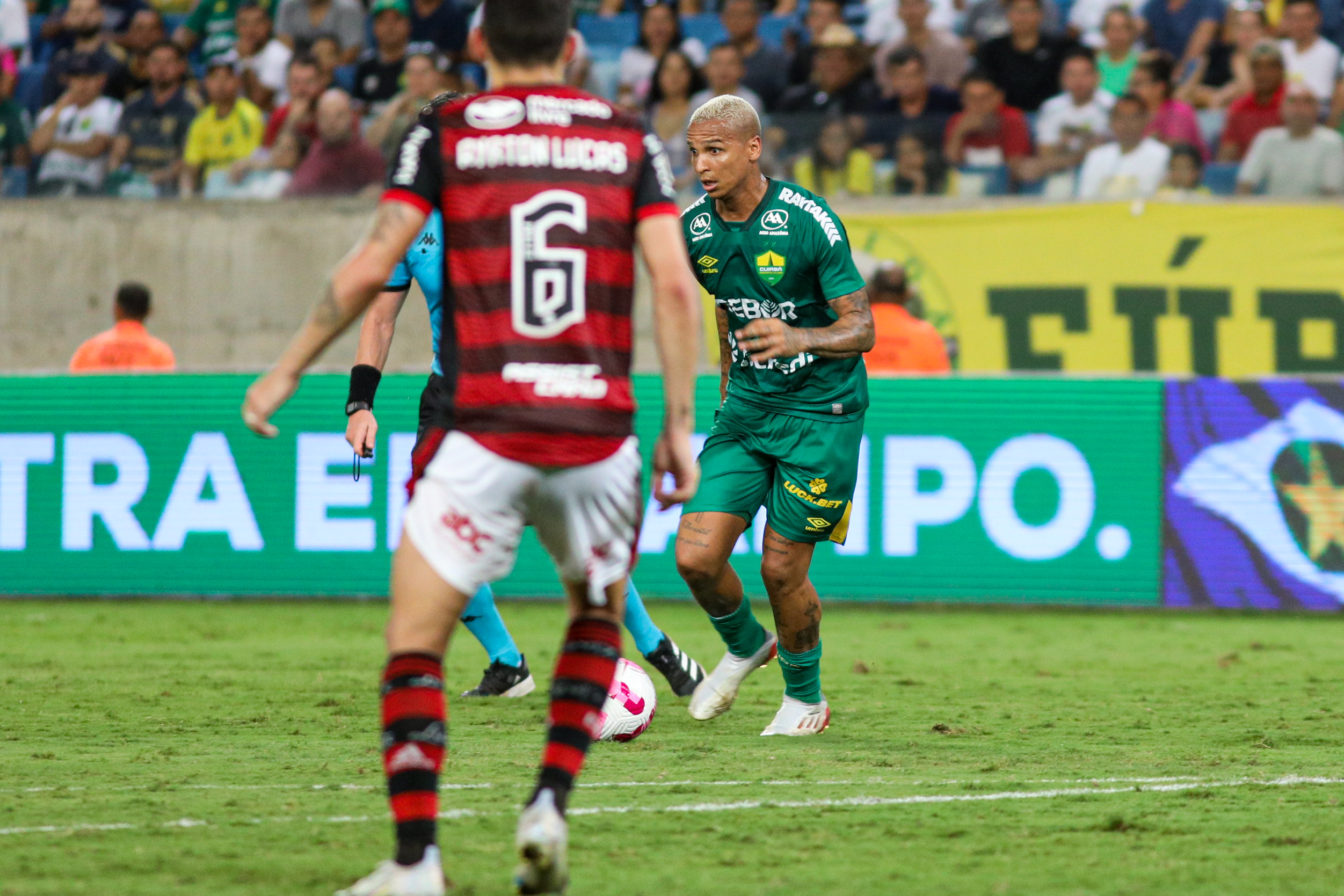 Cuiabá x Flamengo (Foto: AssCom Dourado)