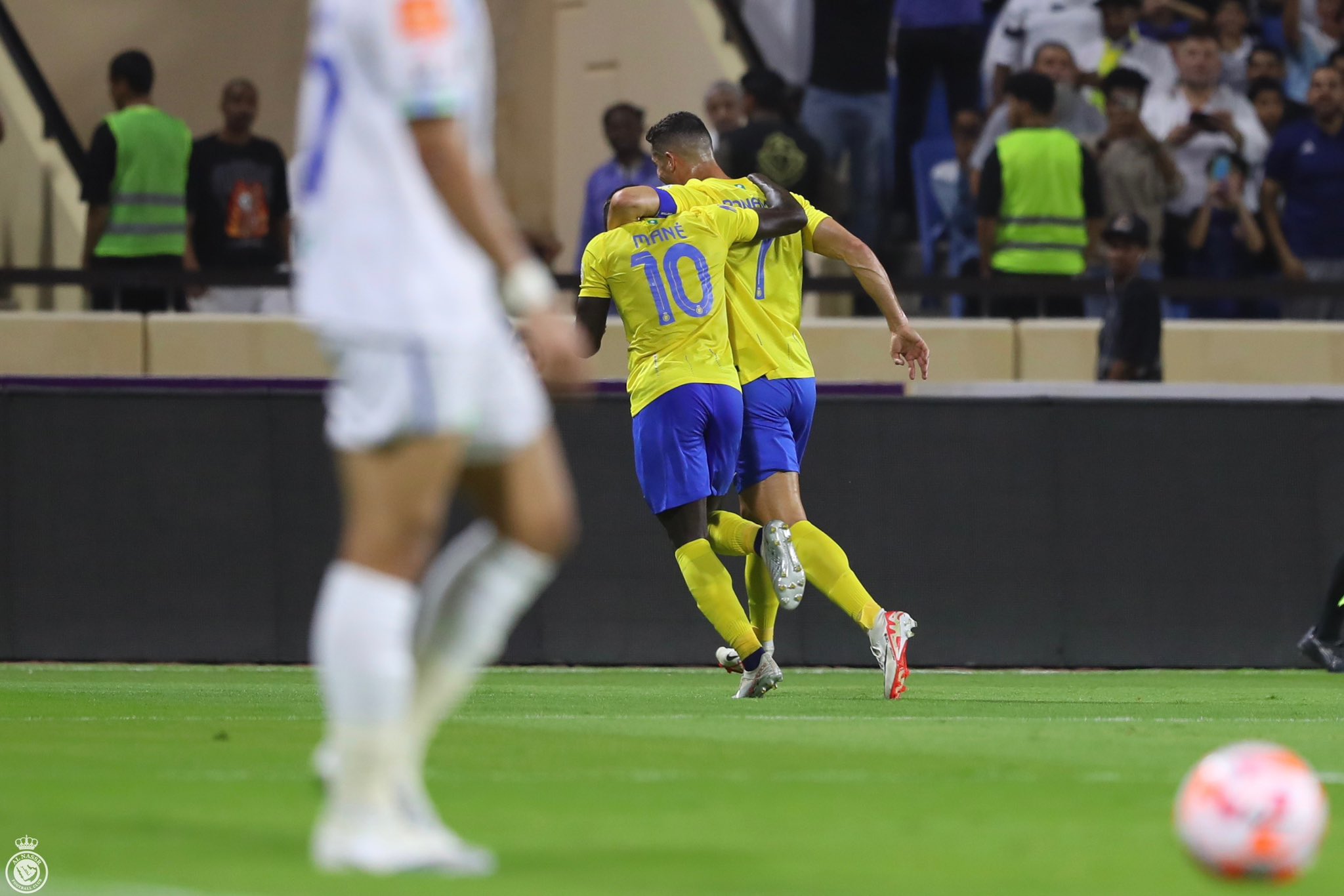 Cristiano Ronaldo e Sadio Mané garantiram primeira vitória do Al-Nassr no Campeonato Saudita (Divulgação/Al-Nassr)