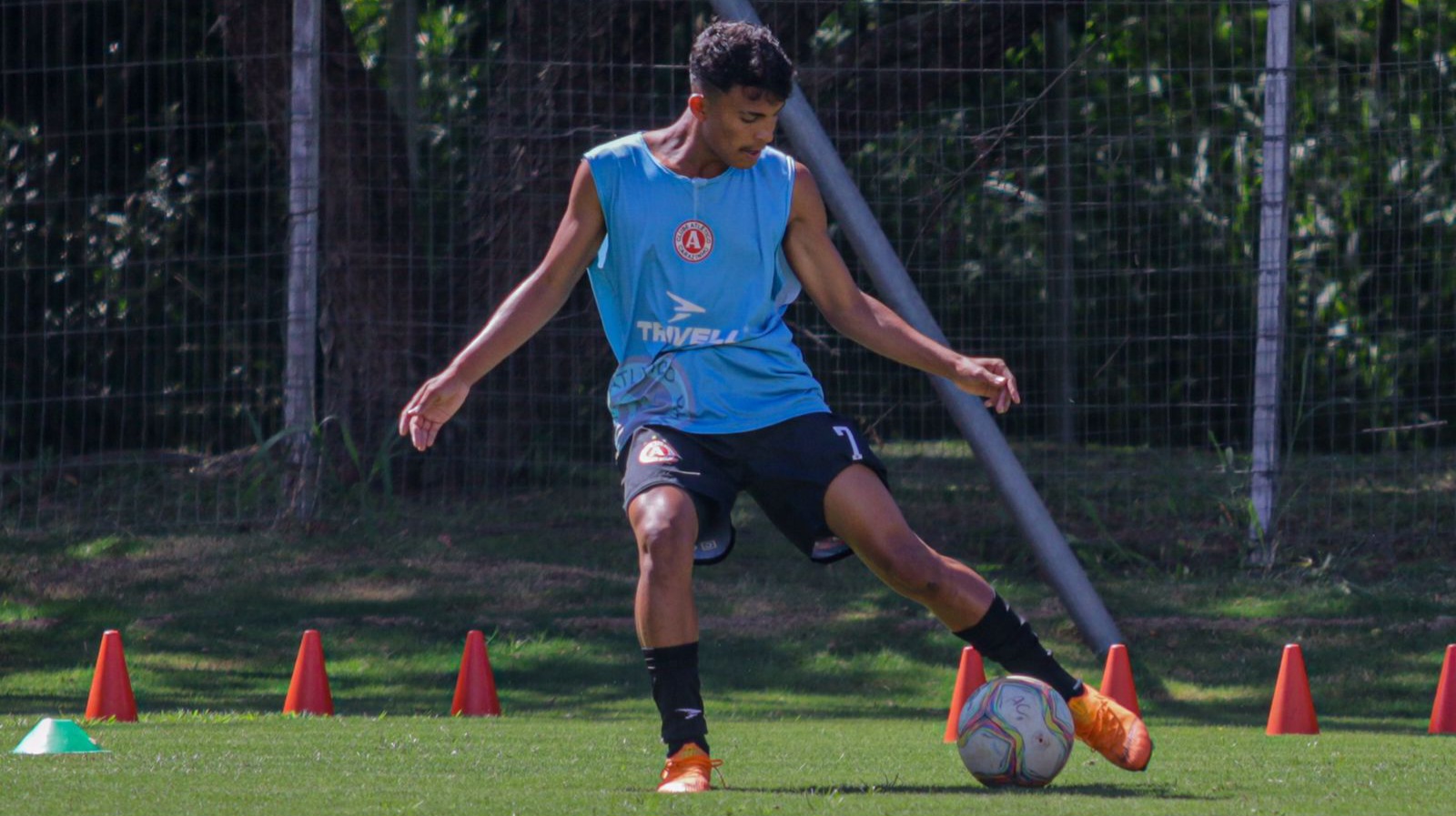 Matheus Henrique durante treinamento (Foto: Álvaro Bueno/Arquivo pessoal)