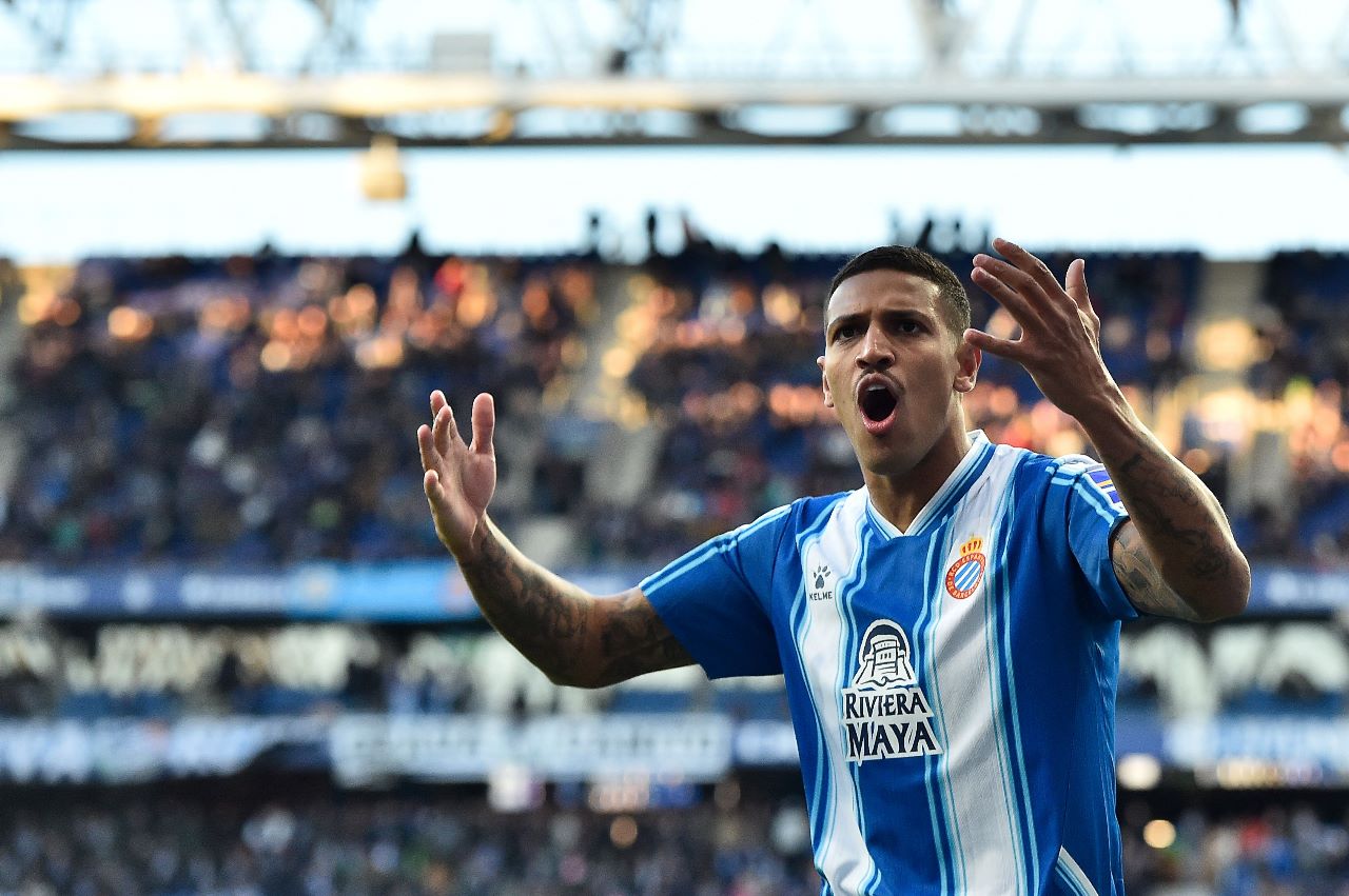 Apesar do rebaixamento do Espanyol, Vinição conseguiu se destacar na última temporada (Foto: PAU BARRENA | AFP via Getty Images)