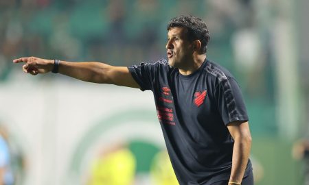 Wesley Carvalho em Goiás x Athletico - (Foto: Divulgação/Athletico)