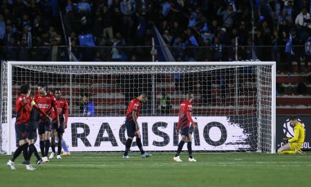 Bolívar vence o Athletico por 3 a 1 de virada no jogo de ida das oitavas de  final da Libertadores