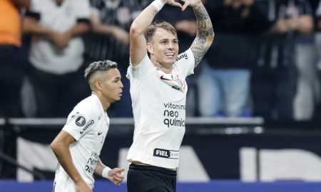 Róger Guedes projeta dificuldade em jogo do Corinthians contra