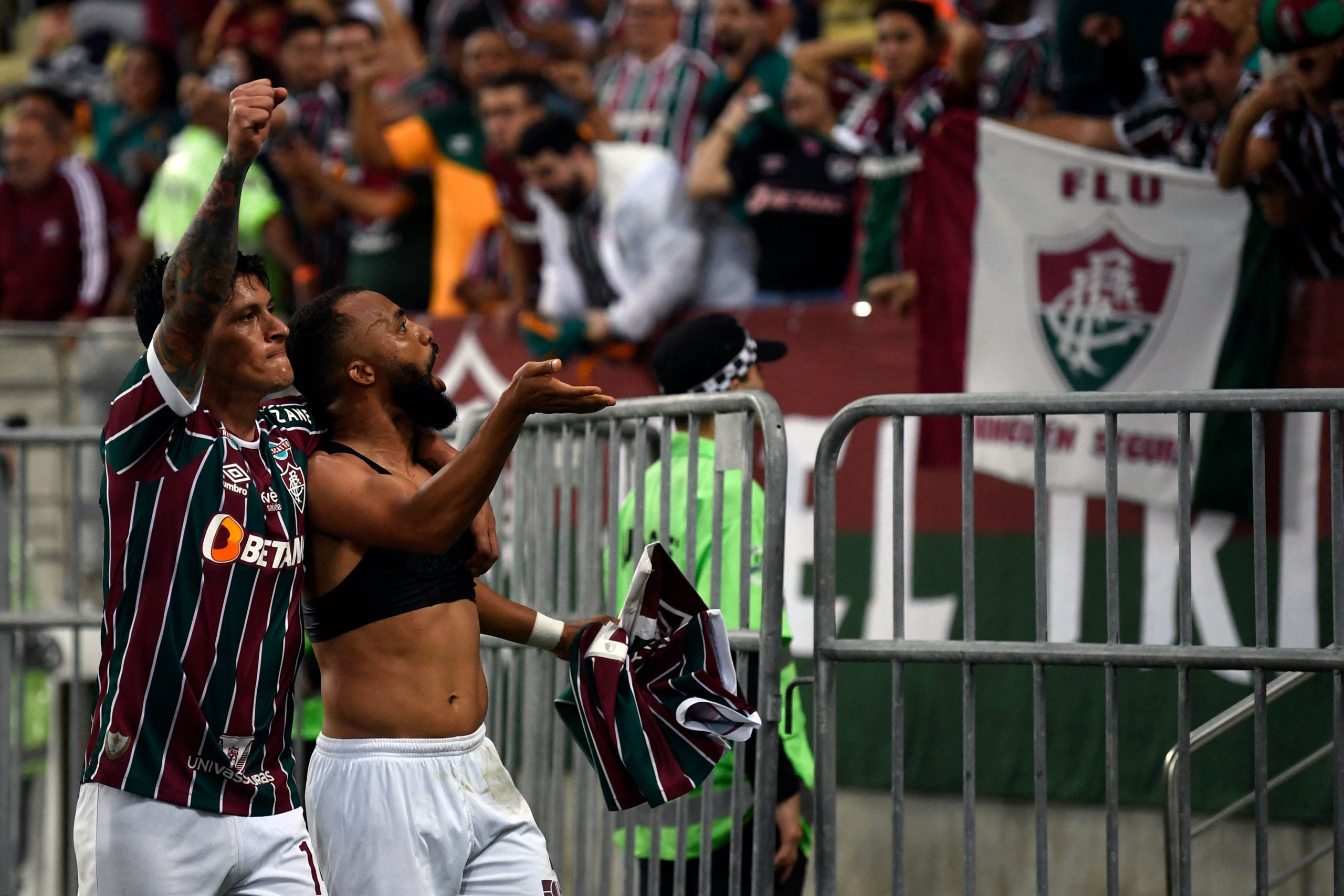Samuel Xavier marcou o primeiro gol da vitória do Fluminense por 2 a 0 (Mauro Pimentel/AFP via Getty Images)