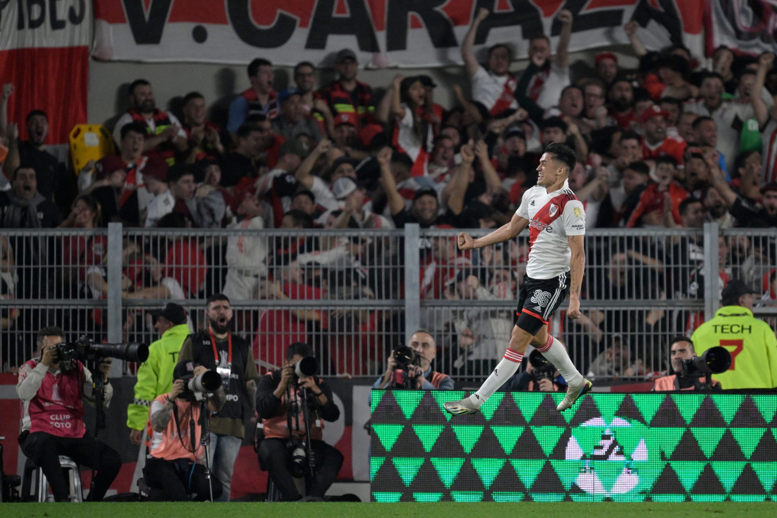 Pablo Solari marcou os dois gols do River Plate contra o Internacional (Juan Mabromata/AFP via Getty Images)