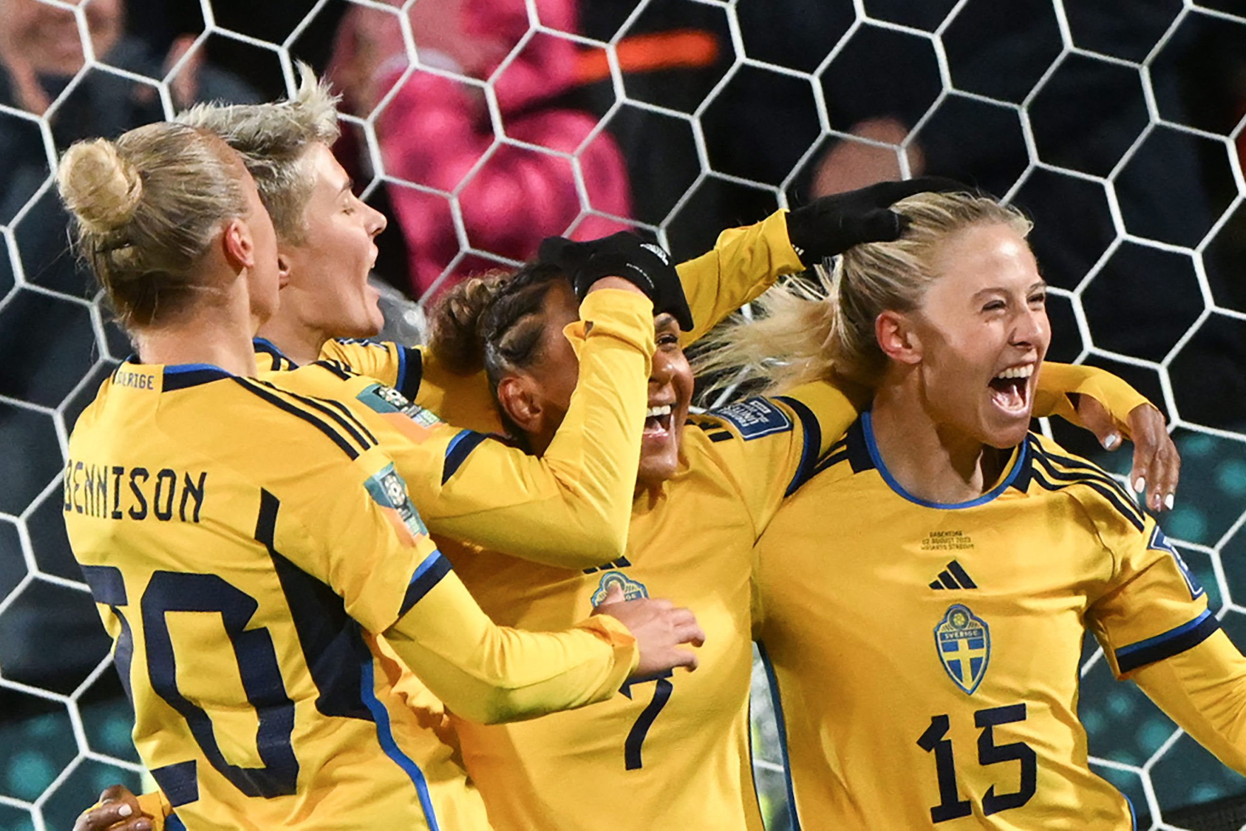 Suécia vence a Argentina e avança como líder do grupo G da Copa Feminina (Photo by Saeed KHAN / AFP)
