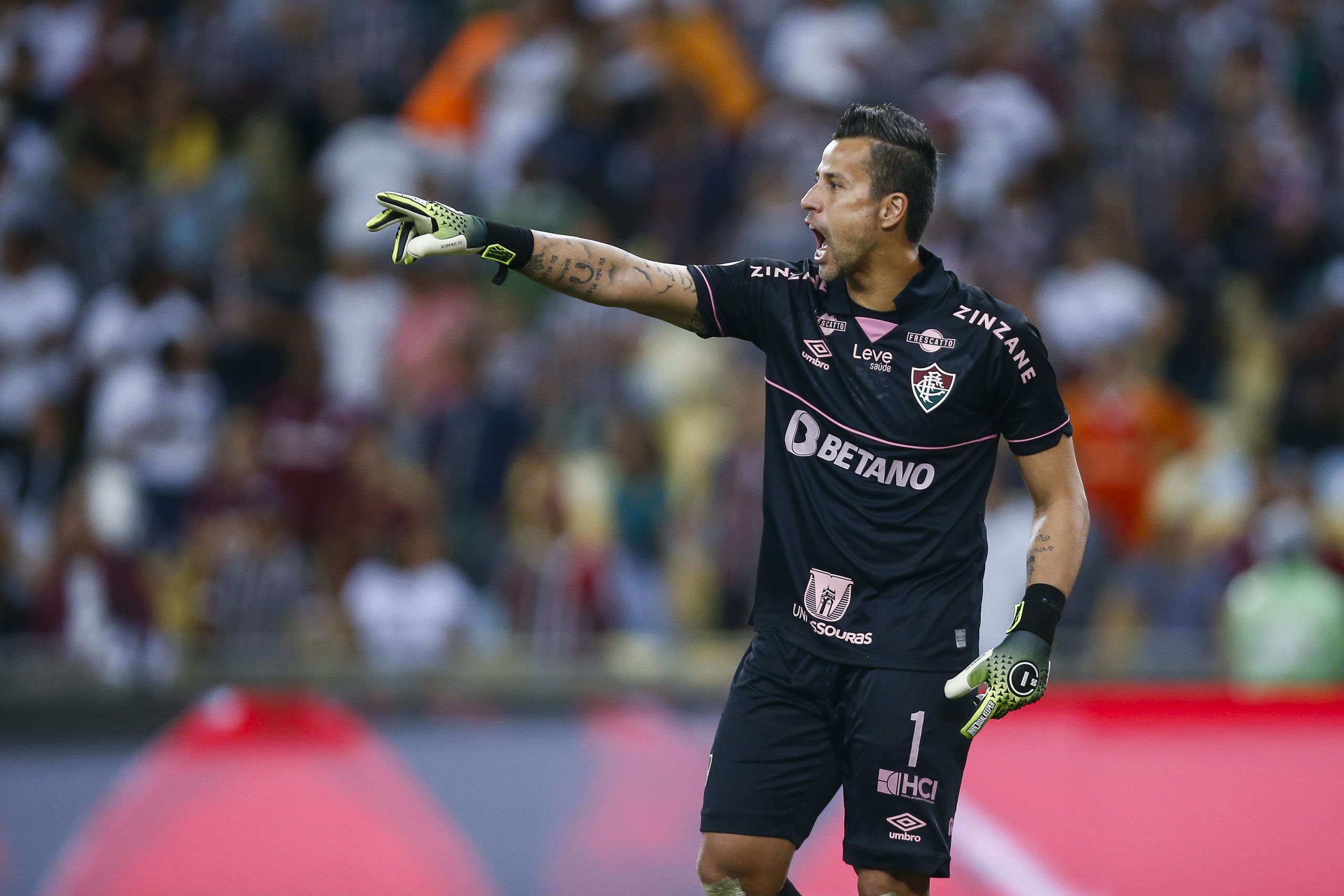 Goleiro do Fluminense é colocado como alvo do Bahia para 2023 