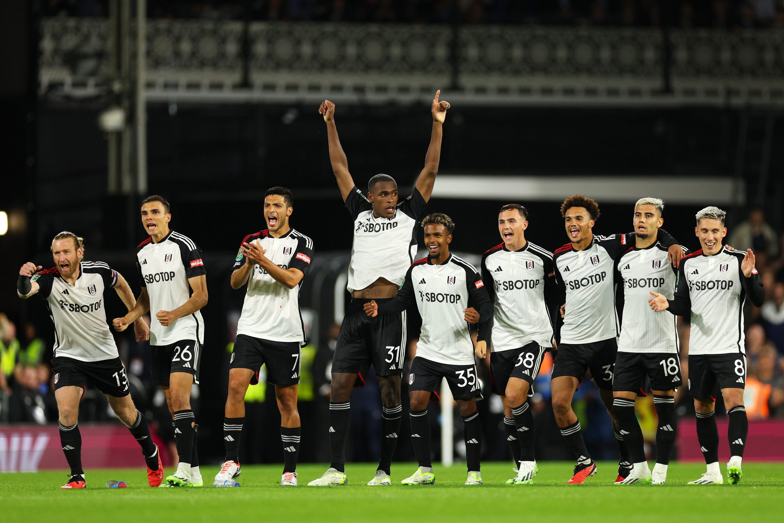 TOTTENHAM x FULHAM AO VIVO - PREMIER LEAGUE - EM TEMPO REAL 