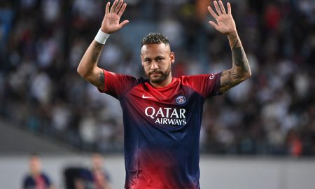 Neymar teria pedido para deixar o PSG neste momento (Foto: Kenta Harada/Getty Images)