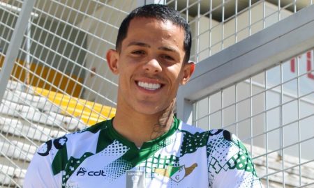 Wallisson é anunciado pelo Moreirense após ser afastado pelo Cruzeiro (Foto: Reprodução/Twitter/Moreirense)