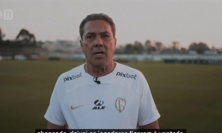 VÍDEO: Luxa aproveita parada para planejar reta final da temporada (Foto reprodução: Corinthians TV)
